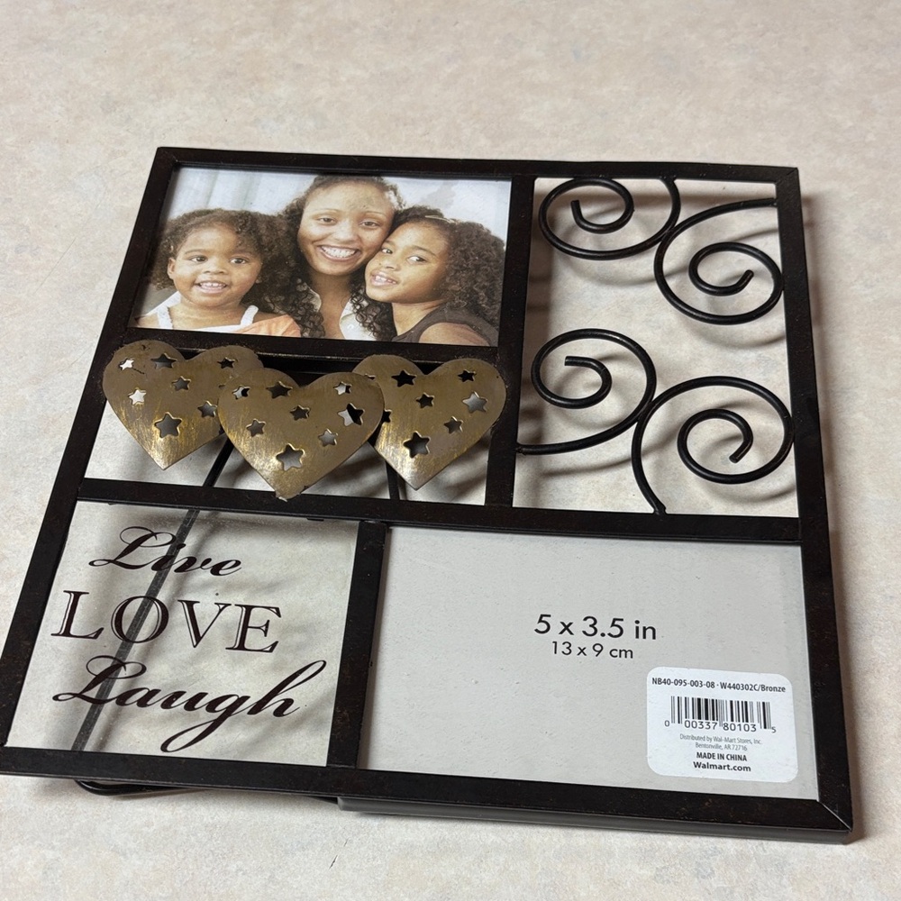 Elegant Black and Gold Heart Accent Photo Frame